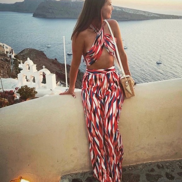 JUST KENDALL Multi way Lorena Set - Picture 2 of 2